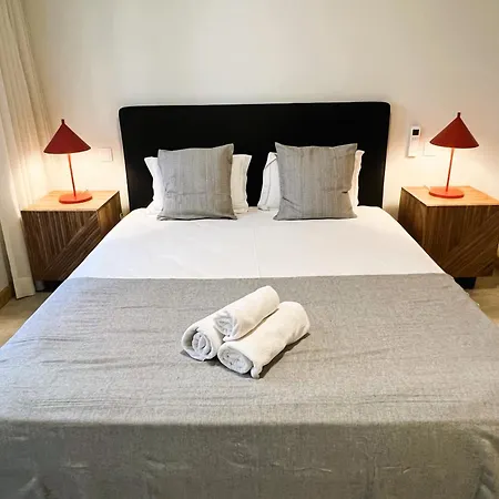 Machadinho Modern * 리스본