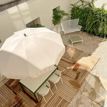 Machadinho Modern * Lissabon