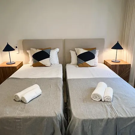 Machadinho Modern * Lisboa